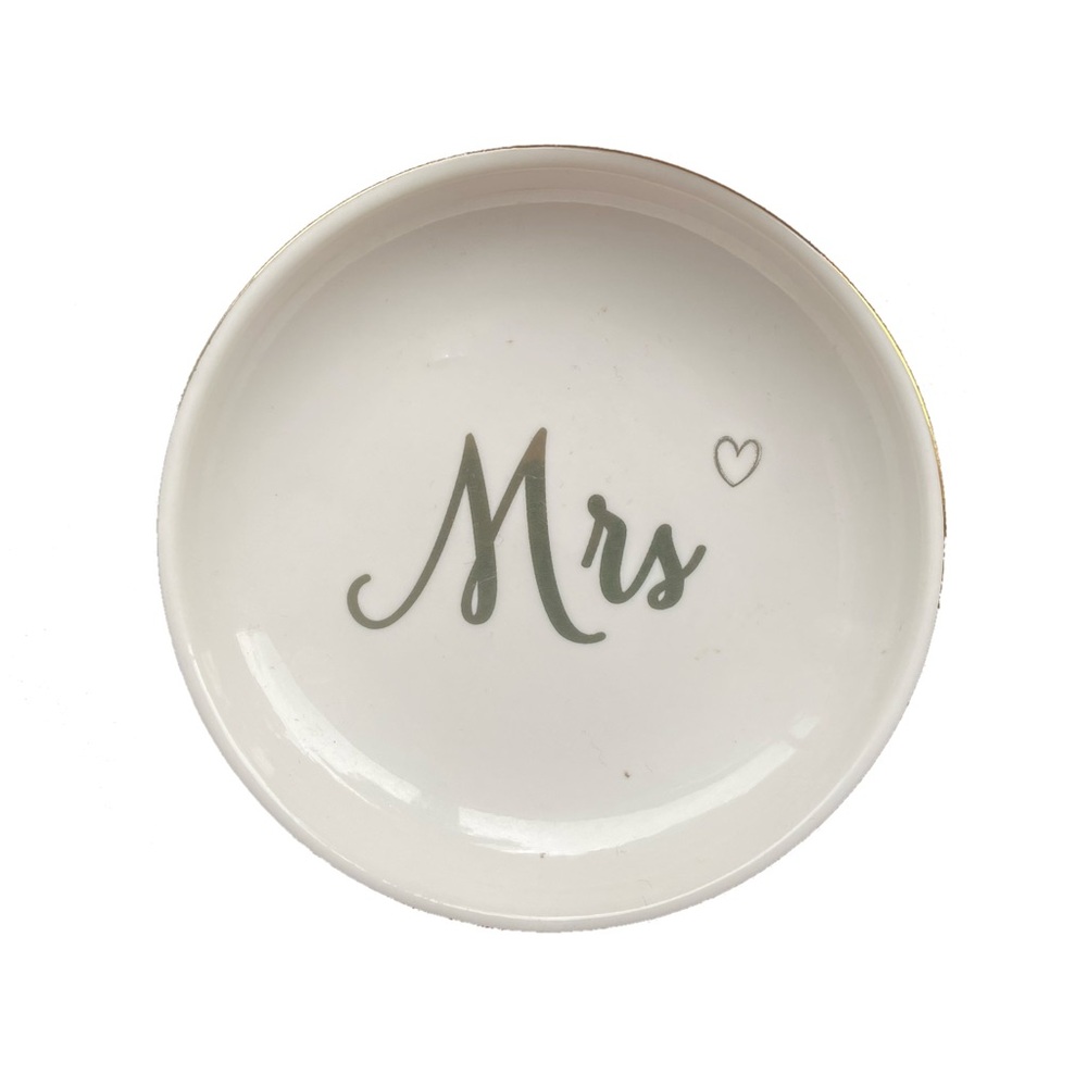 🔵 “Mrs” Ring Dish / Jewelry Holder